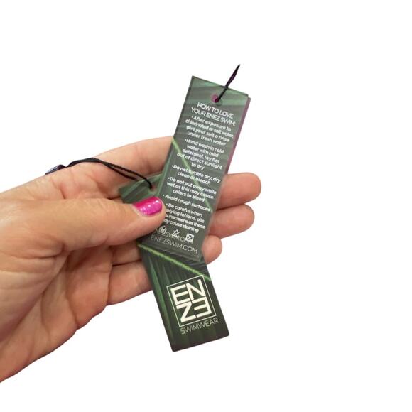 ENEZ Frida bandeau Bikini top & Vivian string bottoms Set NEW Size large/medium - Picture 10 of 14